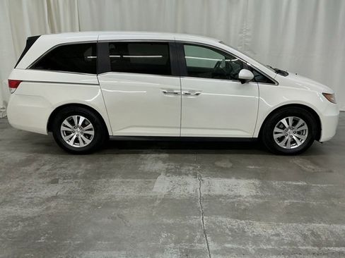 Used 2015 Honda Odyssey EX image 2