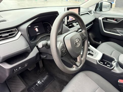 Certified 2025 Toyota RAV4 XLE image 26