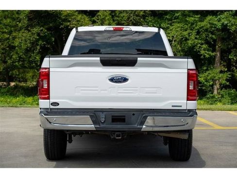 Used 2022 Ford F150 XLT w/ Equipment Group 301A Mid image 12