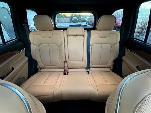 New 2025 Jeep Grand Cherokee Summit image 34