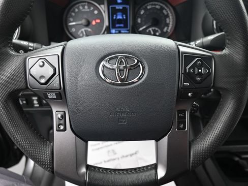 Used 2019 Toyota Tacoma TRD Off-Road AWD/4WD image 24