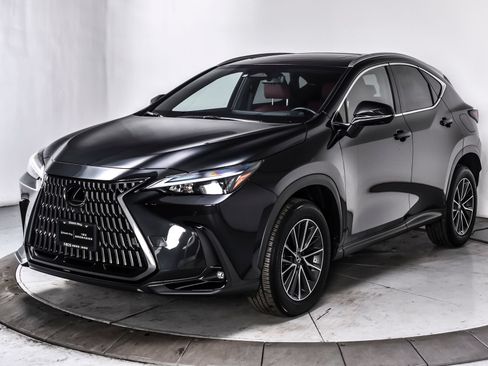 Used 2024 Lexus NX 350h AWD w/ Vision Package image 3