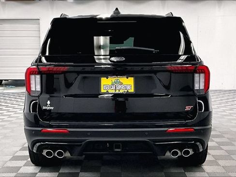Used 2025 Ford Explorer ST AWD/4WD image 5