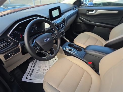 Used 2022 Ford Escape SEL image 14