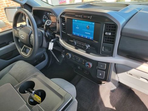 Used 2021 Ford F150 XLT image 18