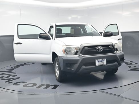 Used 2013 Toyota Tacoma 2WD Regular Cab image 23