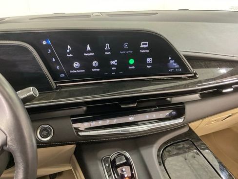 Certified 2024 Cadillac Escalade Premium Luxury w/ Performance Package image 18