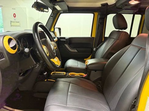 Used 2015 Jeep Wrangler Unlimited Sport w/ Quick Order Package 24S AWD/4WD image 10