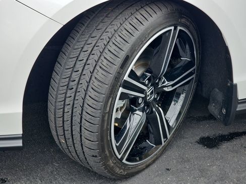 Used 2023 Honda Accord Sport image 33