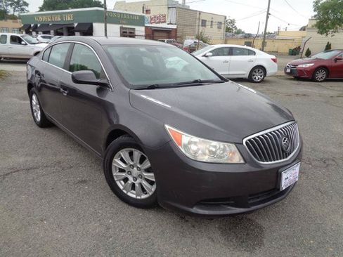 Used 2013 Buick LaCrosse FWD image 25