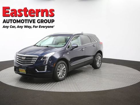 Used 2017 Cadillac XT5 Luxury w/ Driver Awareness Package AWD/4WD image 59