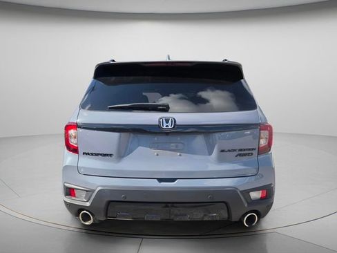 Used 2024 Honda Passport Black Edition image 5