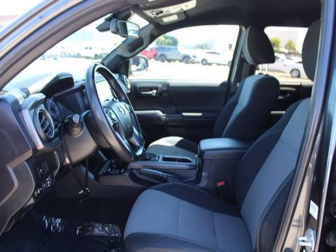 Used 2023 Toyota Tacoma TRD Off-Road AWD/4WD image 36
