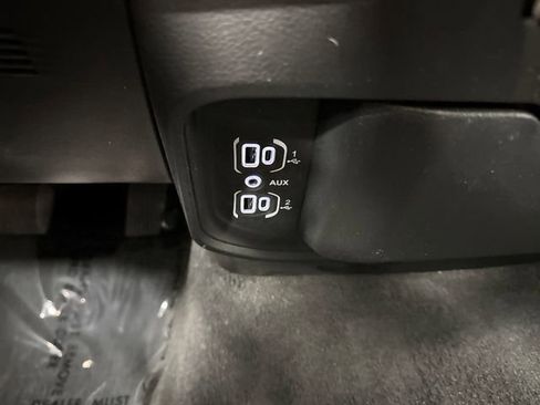 Used 2022 RAM 1500 Laramie image 22