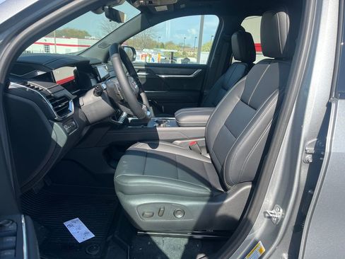 New 2026 GMC Acadia Elevation w/ Black Edition AWD/4WD image 9