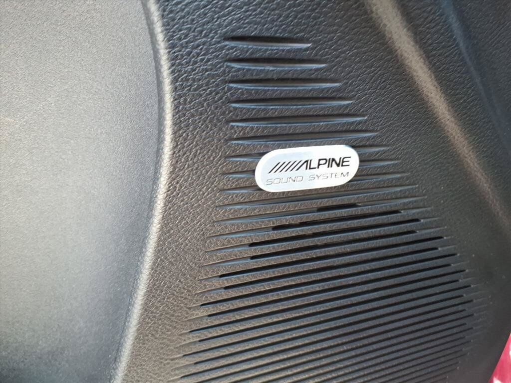 Used 2017 Dodge Challenger R/T Scat Pack RWD image 28