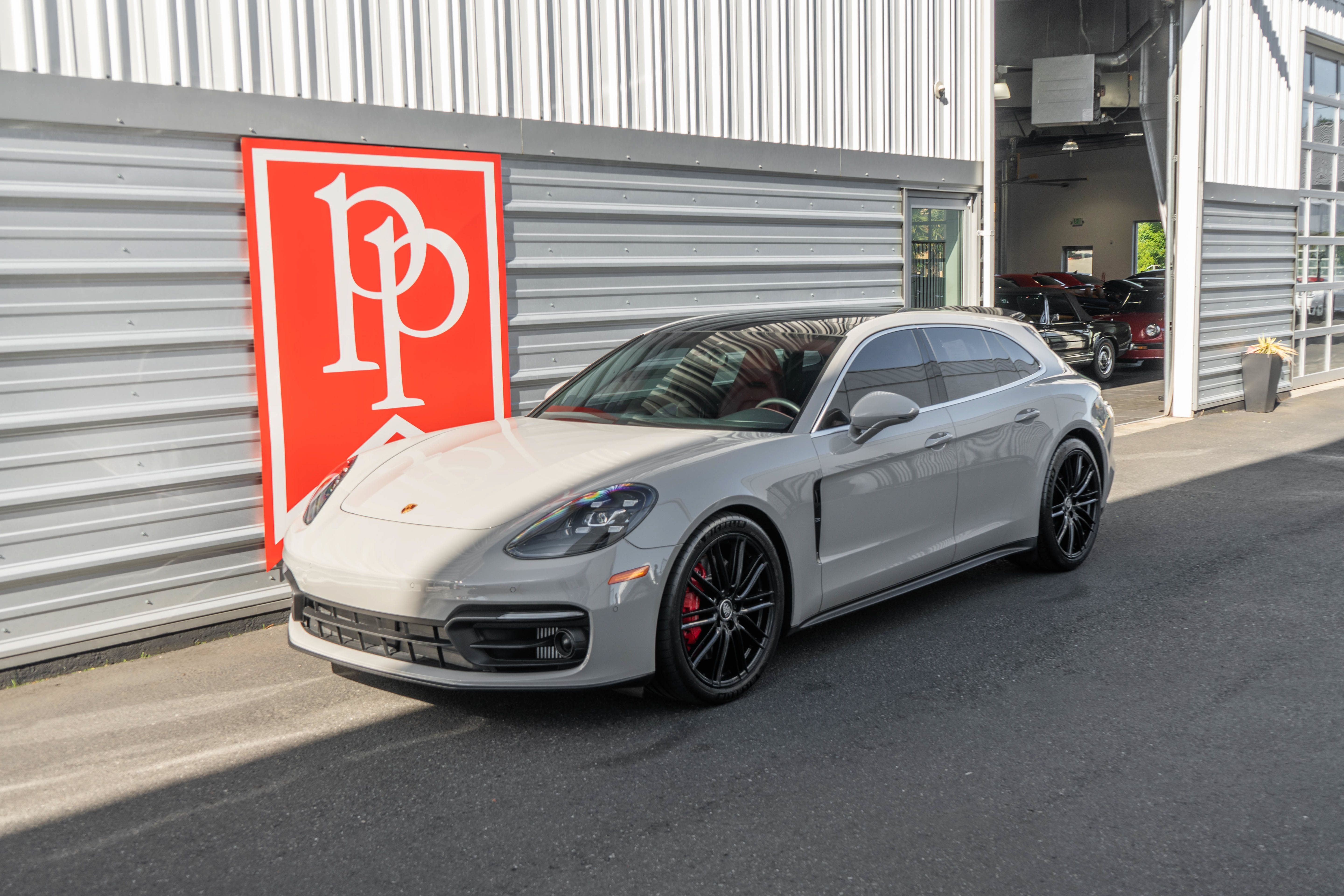 Used 2023 Porsche Panamera 4S AWD/4WD image 36