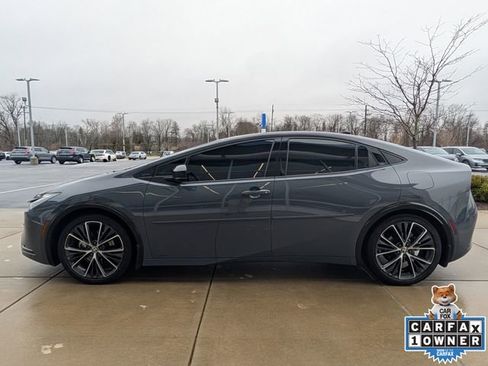 Used 2024 Toyota Prius Limited image 8