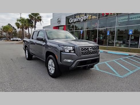 Used 2024 Nissan Frontier SV w/ SV Convenience Package image 18