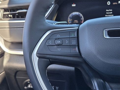 New 2025 Jeep Grand Cherokee Laredo X w/ Luxury Tech Group I image 27