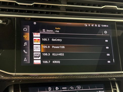 Used 2022 Audi SQ7 Premium Plus w/ SQ7 Executive Package image 17