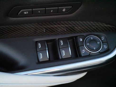 Used 2024 Cadillac XT4 Sport image 20