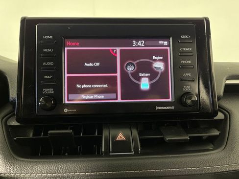 Used 2021 Toyota RAV4 XLE w/ XLE Grade Weather Package image 20