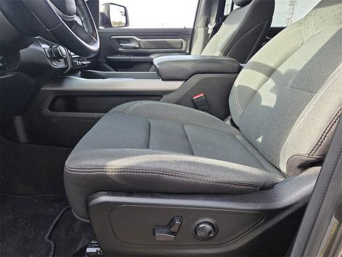 Used 2023 RAM 1500 Big Horn image 15