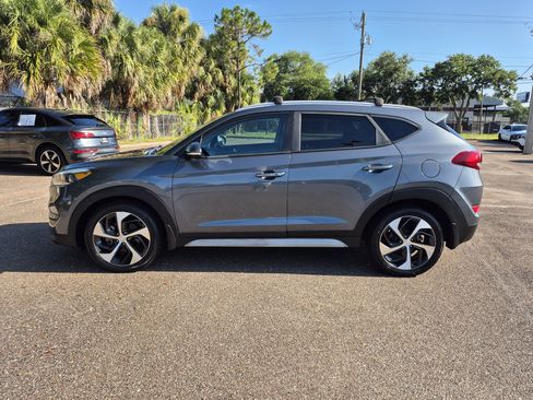 Used 2017 Hyundai Tucson Sport FWD image 5