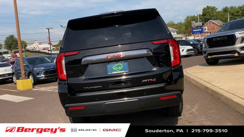 Certified 2024 GMC Yukon AT4 AWD/4WD image 9