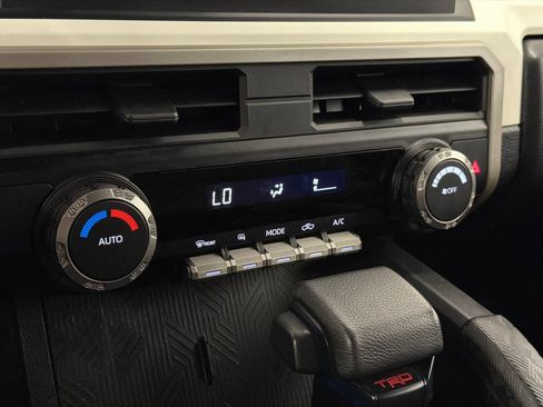 Used 2024 Toyota Tacoma TRD Off-Road AWD/4WD image 26