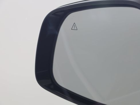 Used 2025 Kia Sorento EX image 27