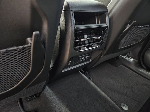 New 2026 Jeep Grand Cherokee Altitude RWD image 10