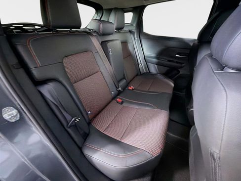New 2026 Nissan Kicks SR FWD image 25