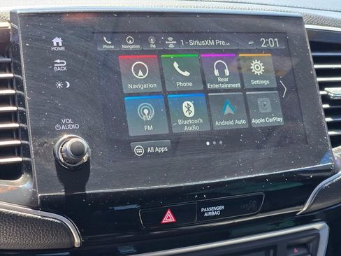 Used 2019 Honda Pilot Touring image 32