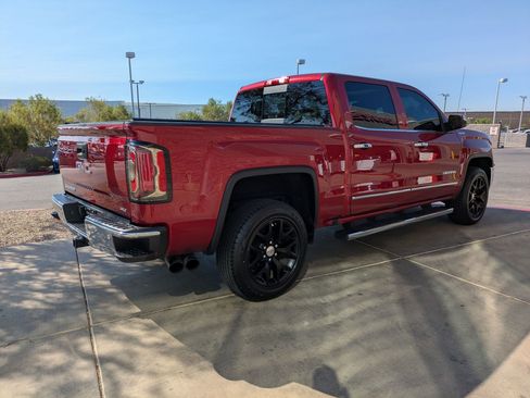 Used 2018 GMC Sierra 1500 SLT AWD/4WD image 6