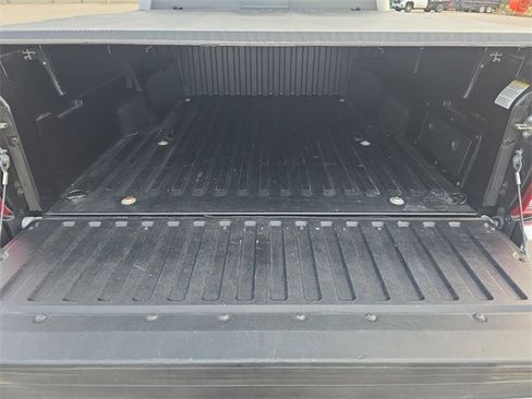 Used 2019 Toyota Tacoma SR5 image 30