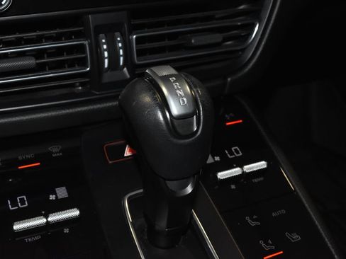 Used 2022 Porsche Macan GTS AWD/4WD image 20