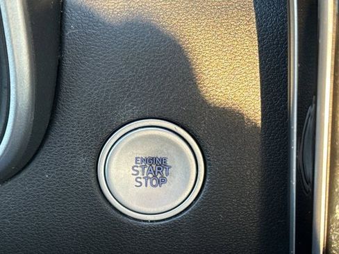 Used 2022 Hyundai Santa Cruz SEL image 34