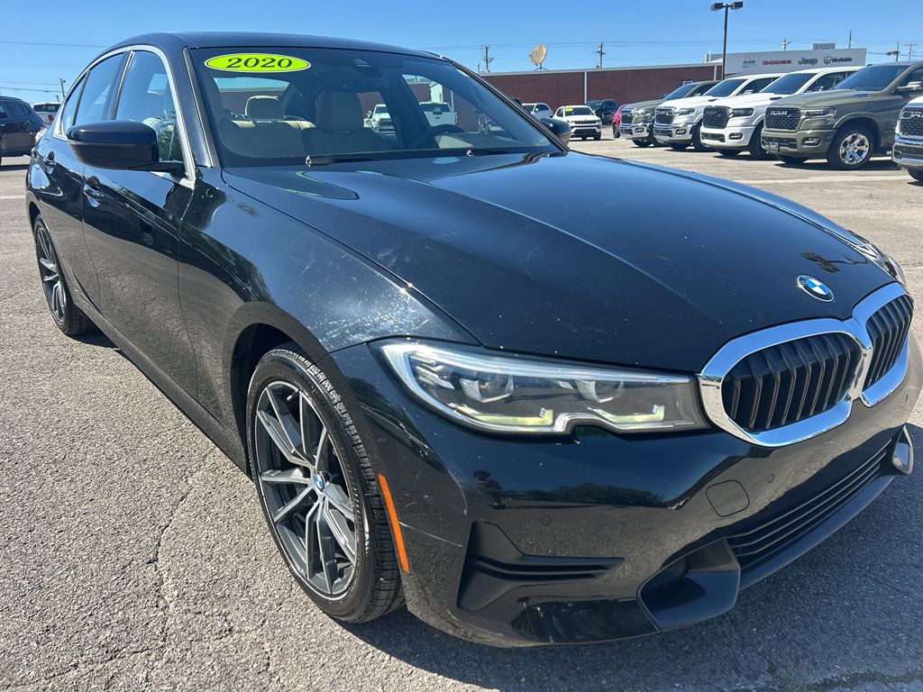 Used 2020 BMW 330i Sedan w/ Convenience Package RWD image 3