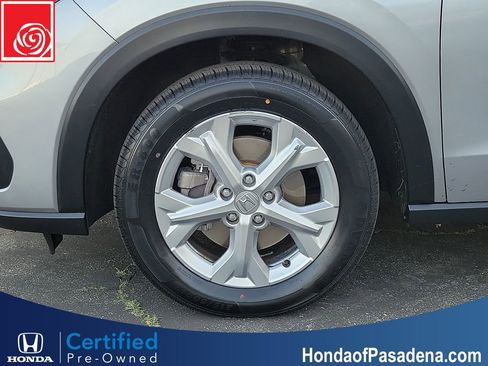 Certified 2024 Honda HR-V LX image 29