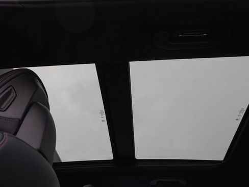 Certified 2025 Mercedes-Benz GLC 43 AMG 4MATIC image 21