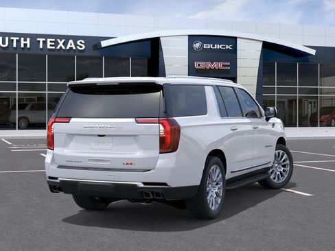New 2026 GMC Yukon XL Denali AWD/4WD image 4