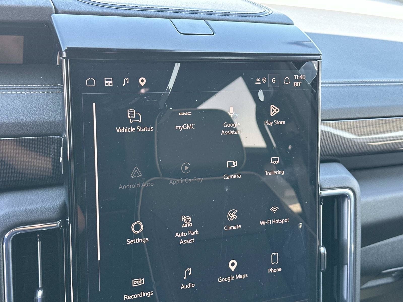 New 2026 GMC Yukon Elevation w/ Elevation Premium Package AWD/4WD image 12