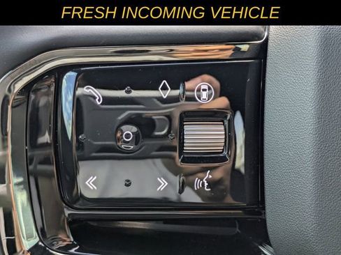 Used 2026 Land Rover Range Rover Evoque S image 20