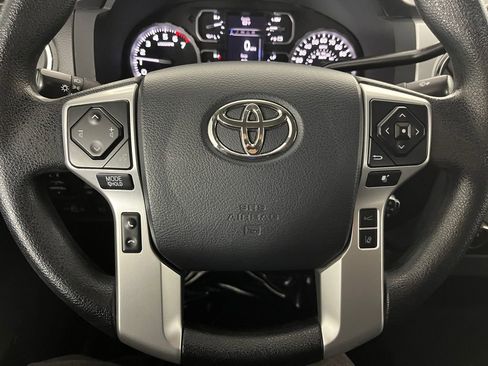 Used 2018 Toyota Tundra SR5 AWD/4WD image 22
