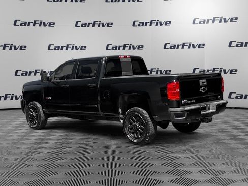 Used 2017 Chevrolet Silverado 2500 LTZ w/ Midnight Edition AWD/4WD image 3