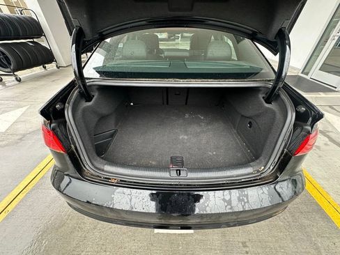 Used 2016 Audi A3 2.0T Premium image 9