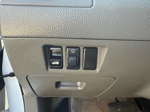 Used 2005 Nissan Altima 2.5 S w/ (S02) Side Airbags Pkg image 17