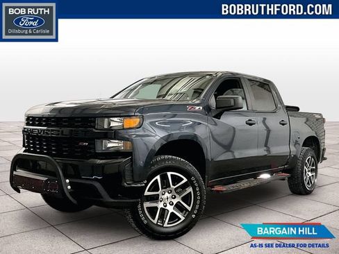 Used 2020 Chevrolet Silverado 1500 Custom Trail Boss w/ Custom Convenience Package AWD/4WD image 1